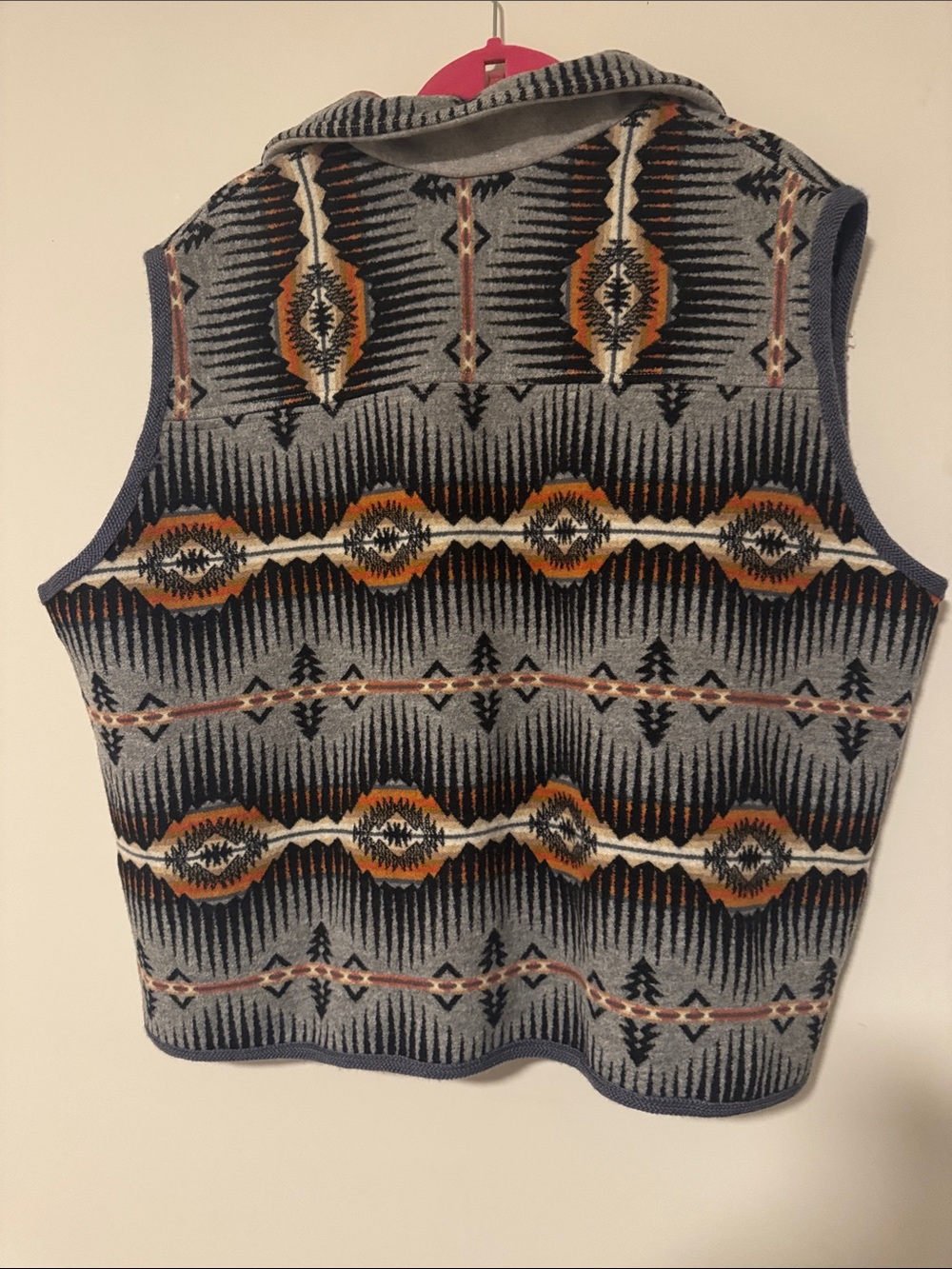 Amazing Wool Vest - Picture 5 of 6